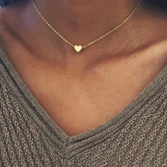 WILA Jewelry - Dainty Gold Heart Choker Necklace